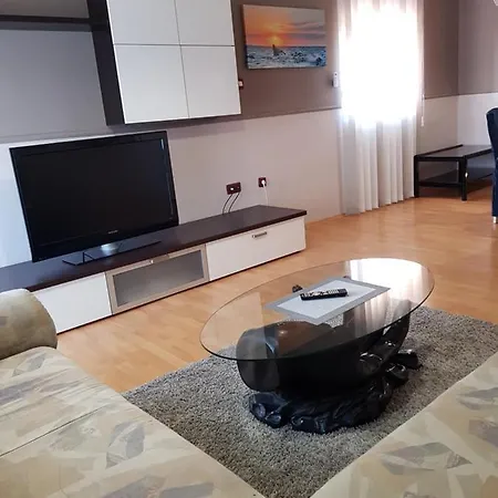 Apartment Dany *