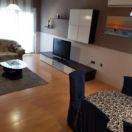 Апартаменты Dany Задар